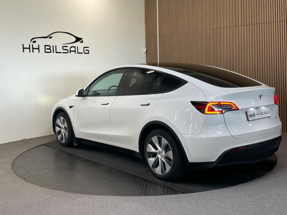 Tesla Model Y Long Range AWD 5d