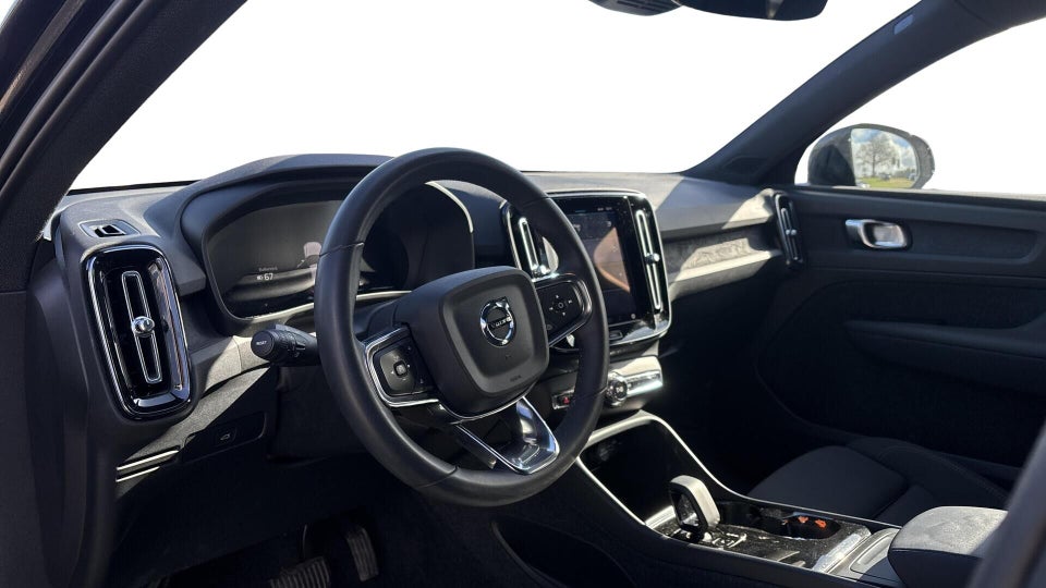 Volvo XC40 P6 ReCharge Core 5d