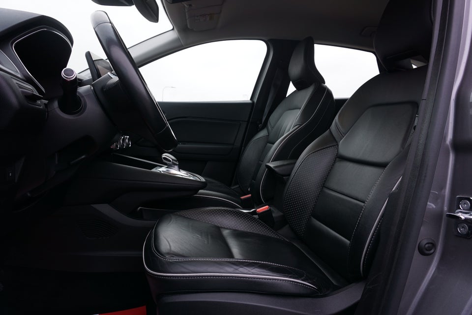 Renault Captur 1,6 E-Tech Intens 5d