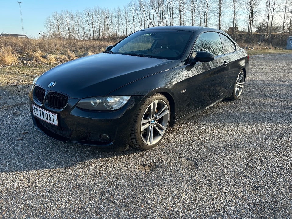 BMW 325i 3,0 Coupé M-Sport 2d
