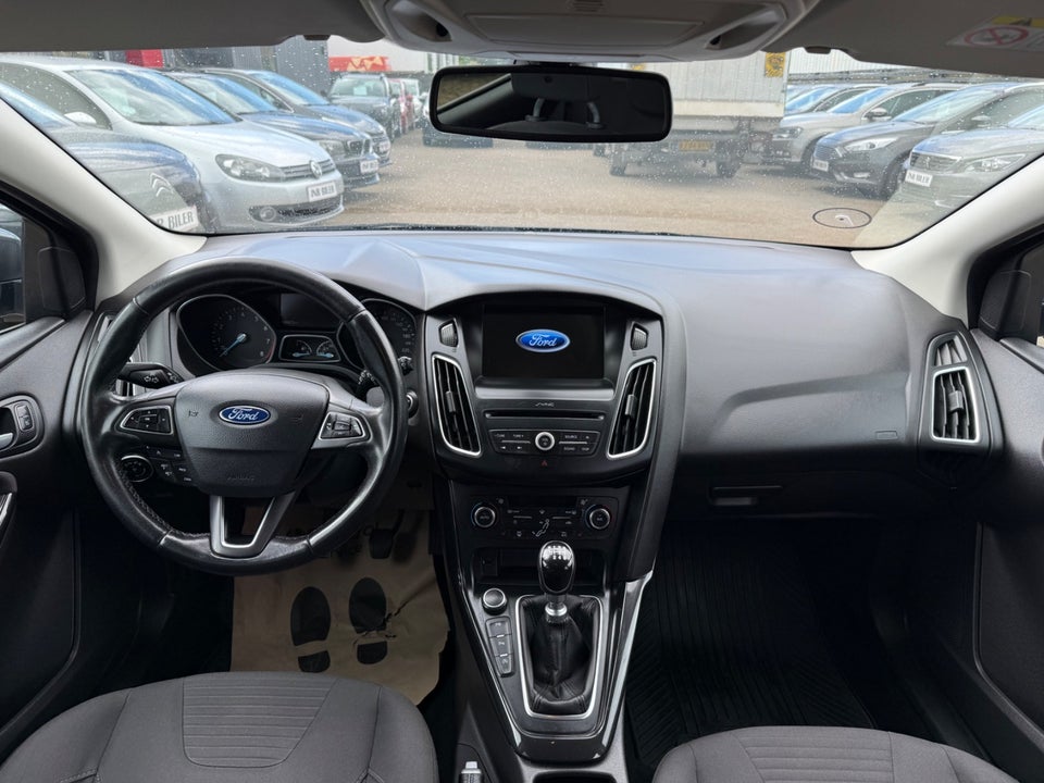 Ford Focus 1,0 SCTi 100 Ambiente stc. 5d