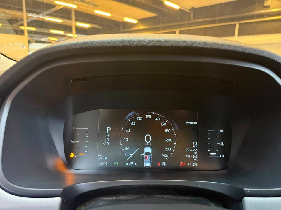Volvo V90 2,0 D3 150 Momentum aut. 5d