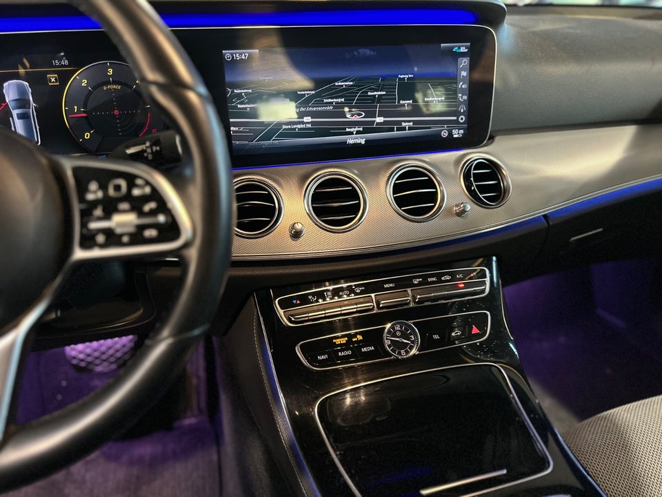 Mercedes E220 d 2,0 AMG Line stc. aut. 5d