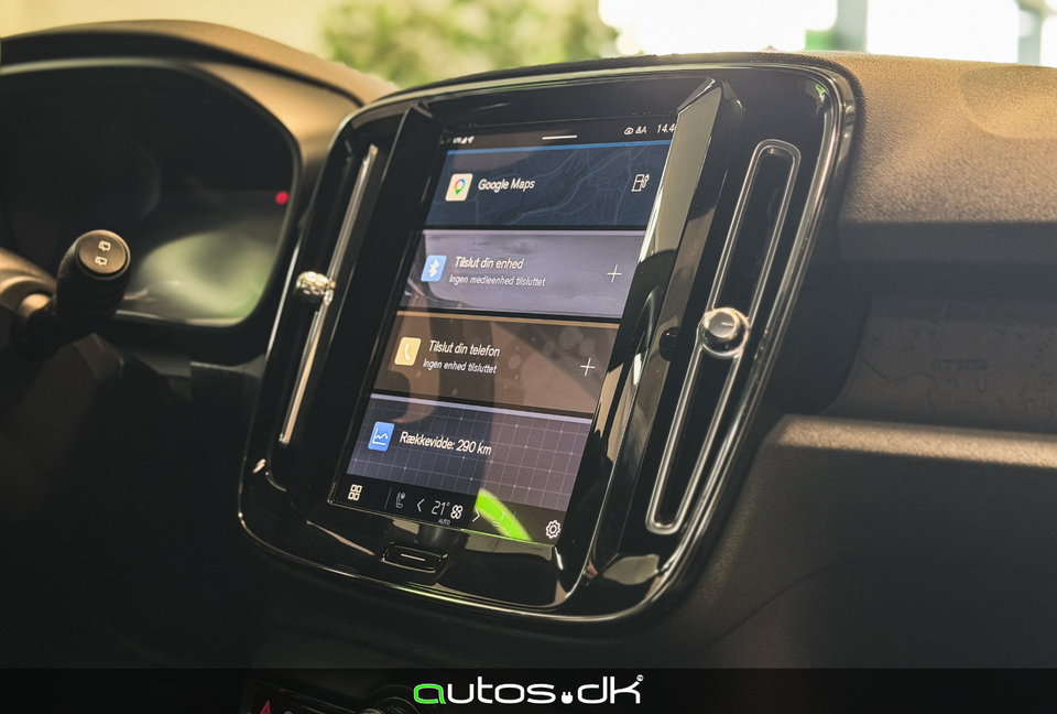 Volvo XC40 P6 ReCharge Plus 5d