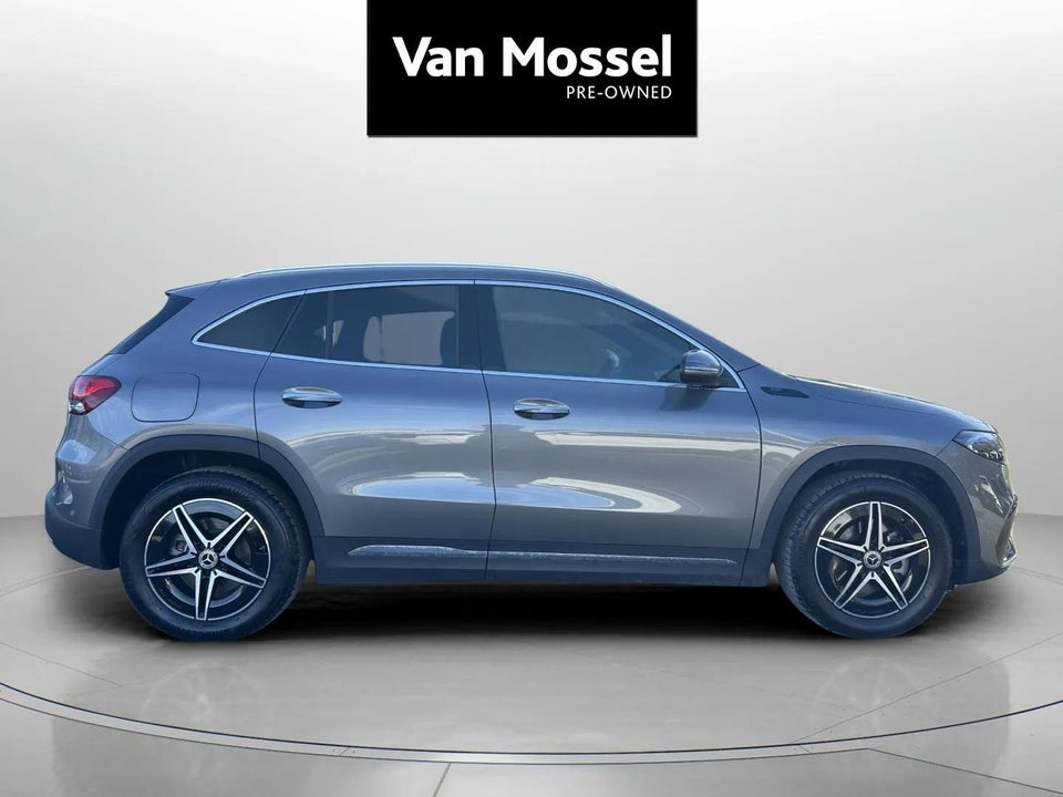 Mercedes EQA250 AMG Line 5d