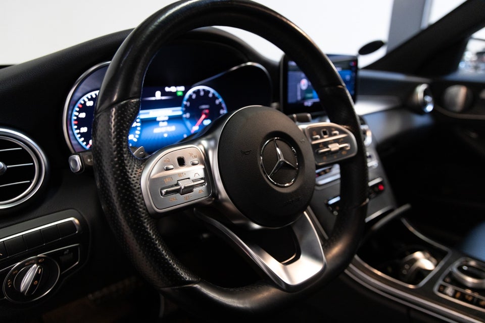 Mercedes C300 de 2,0 AMG Line aut. 4d