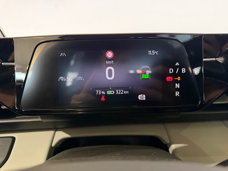 Ford Explorer 79 Premium Extended Range AWD Van 5d