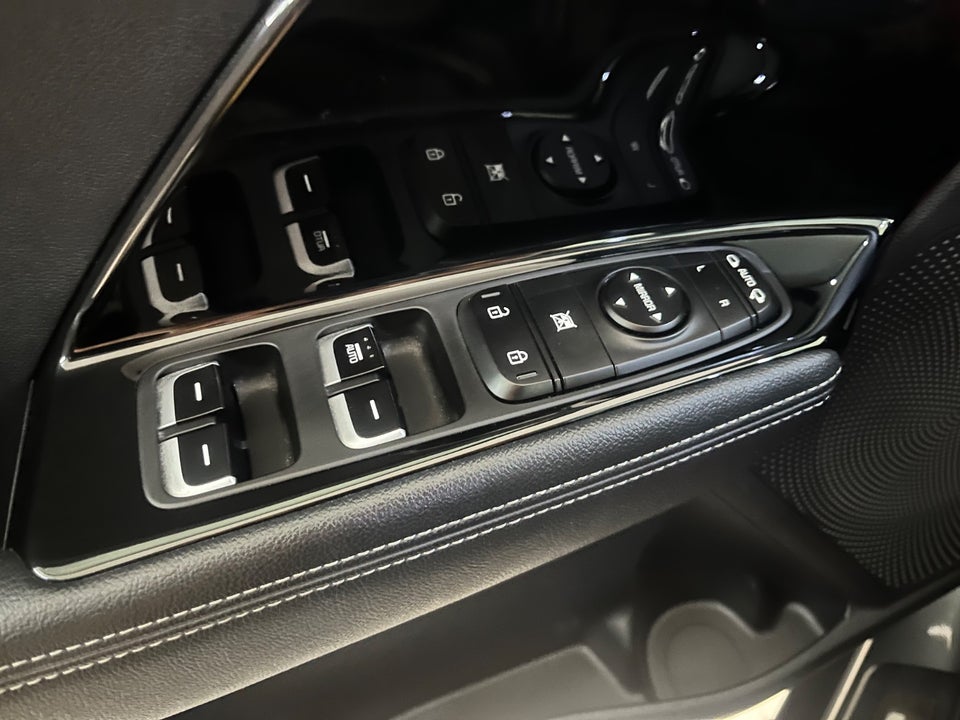 Kia Niro 1,6 PHEV Advance DCT 5d