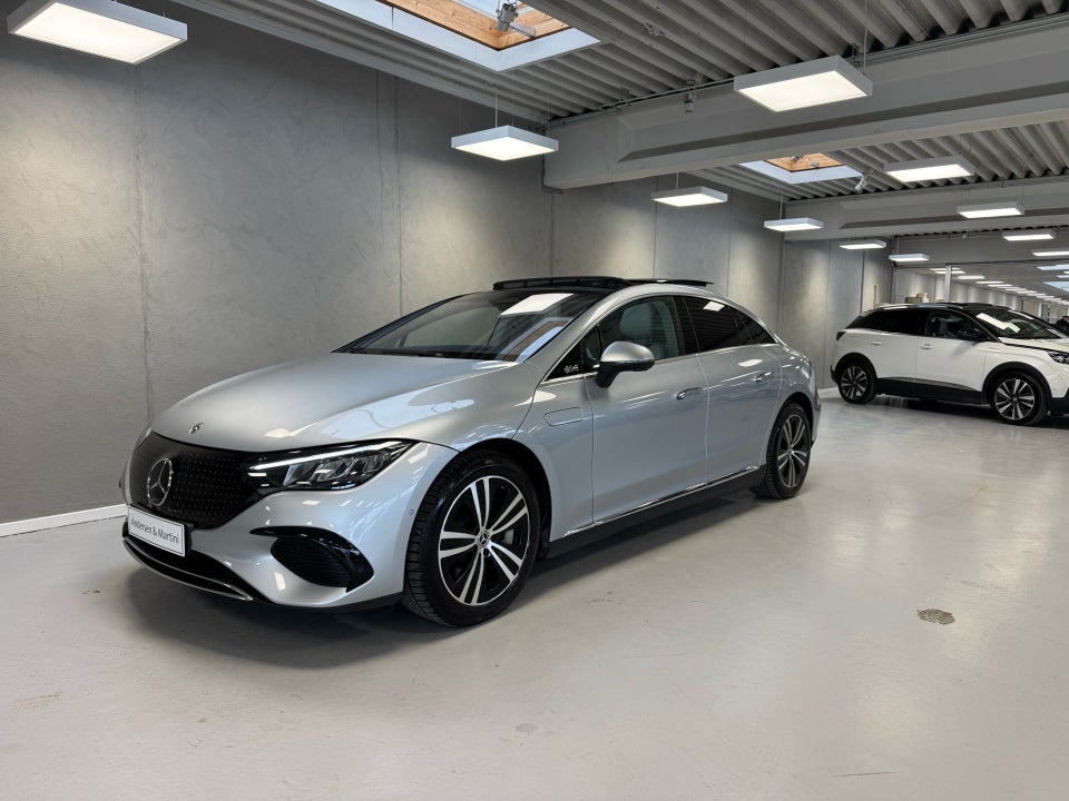 Mercedes EQE300 Electric Art 4d