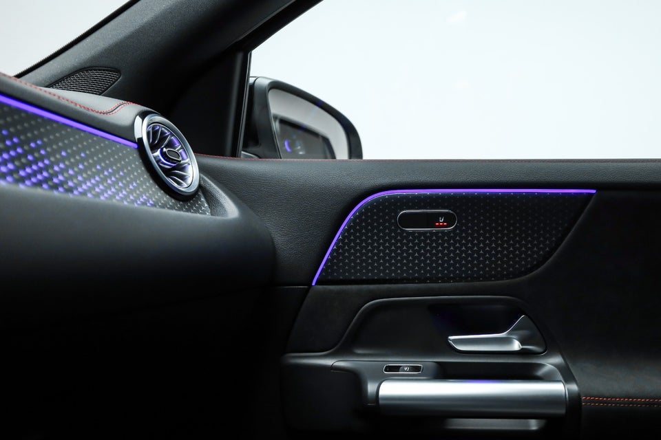 Mercedes EQA250+ AMG Advance 5d