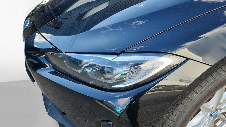 BMW i4 eDrive40 Charged 5d