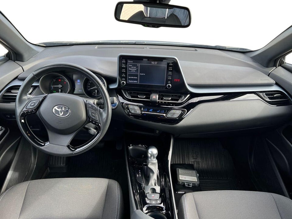 Toyota C-HR 1,8 Hybrid C-LUB Smart CVT 5d
