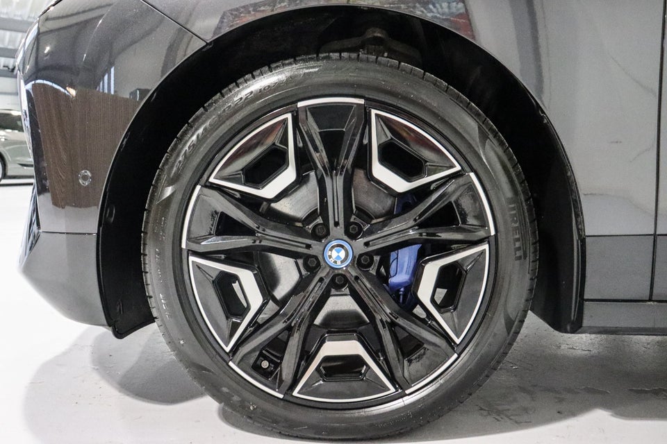 BMW iX xDrive40 M-Sport 5d