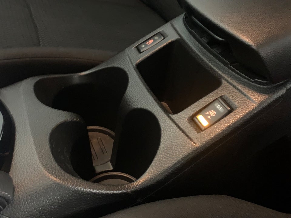 Nissan Qashqai 1,3 Dig-T 140 Visia 5d