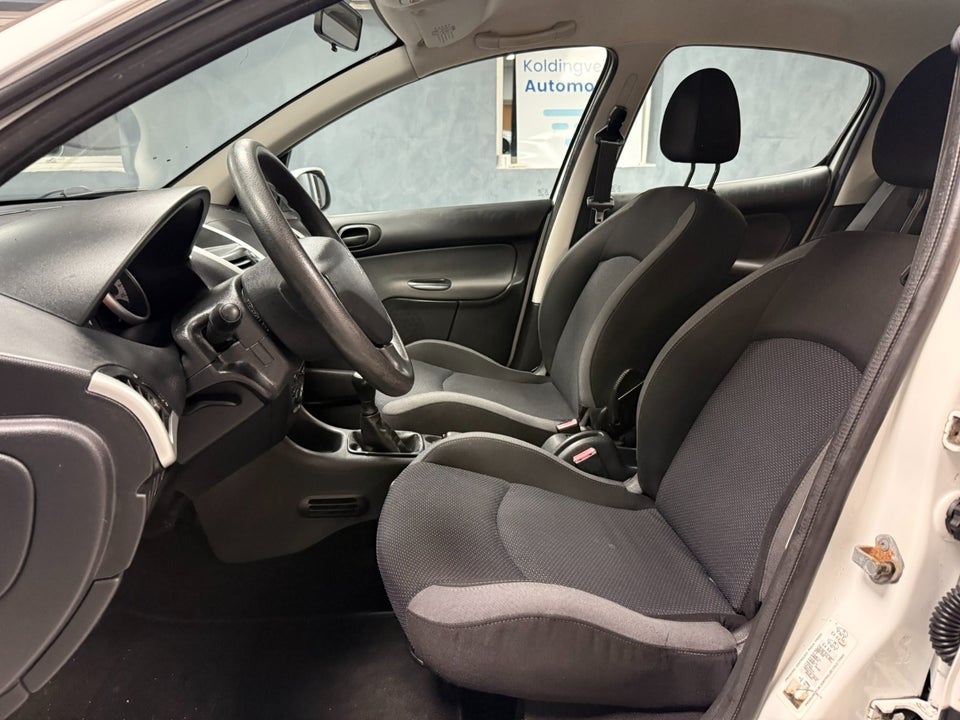 Peugeot 206+ 1,4 Comfort+ 5d