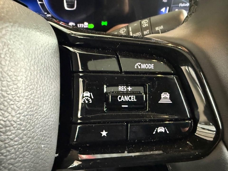 Suzuki eVitara 61 Adventure 5d