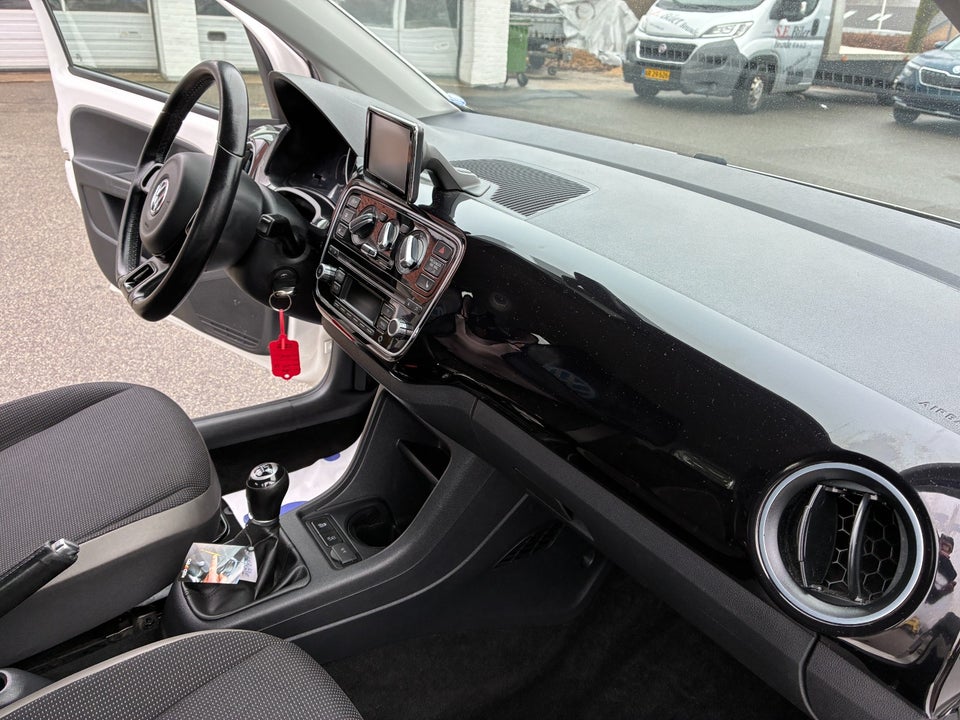 VW Up! 1,0 60 Style Up! BMT 5d