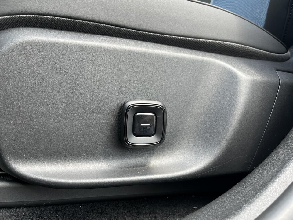 Volvo EX30 Extended Range Ultra 5d