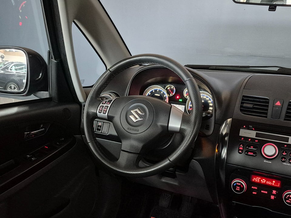 Suzuki SX4 1,6 CombiBack Tour 5d