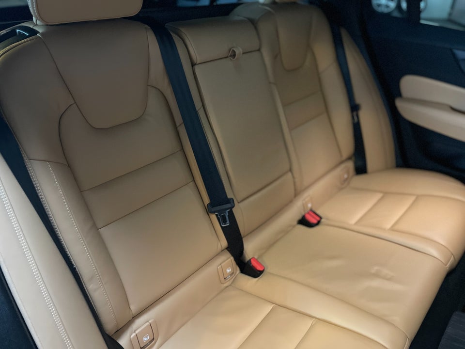 Volvo V60 2,0 T6 ReCharge Inscription aut. AWD 5d