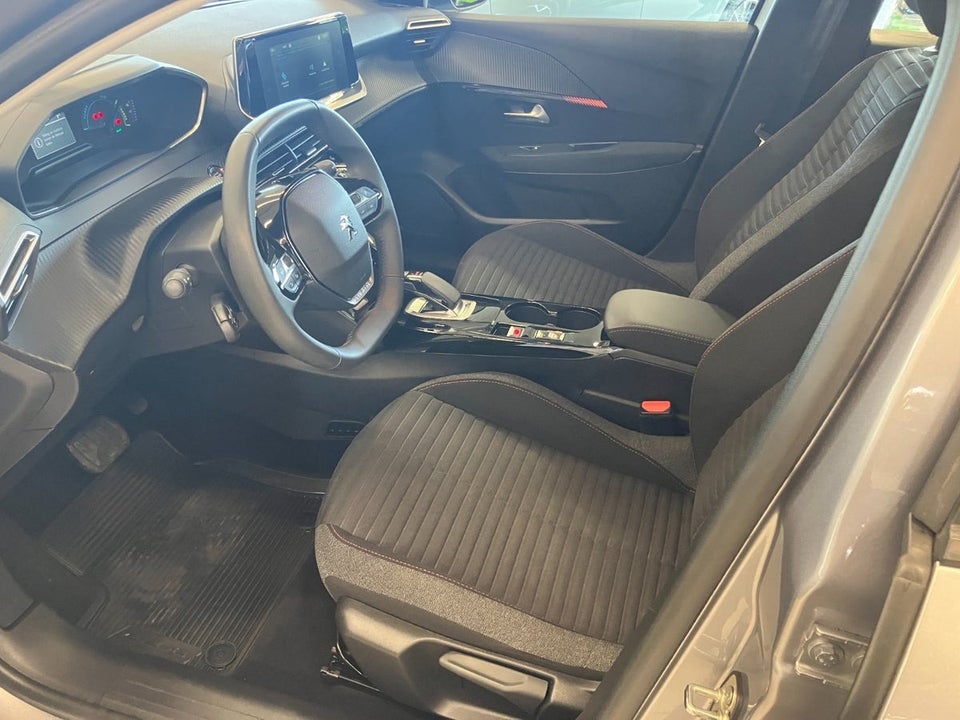 Peugeot e-208 50 Active Pack 5d