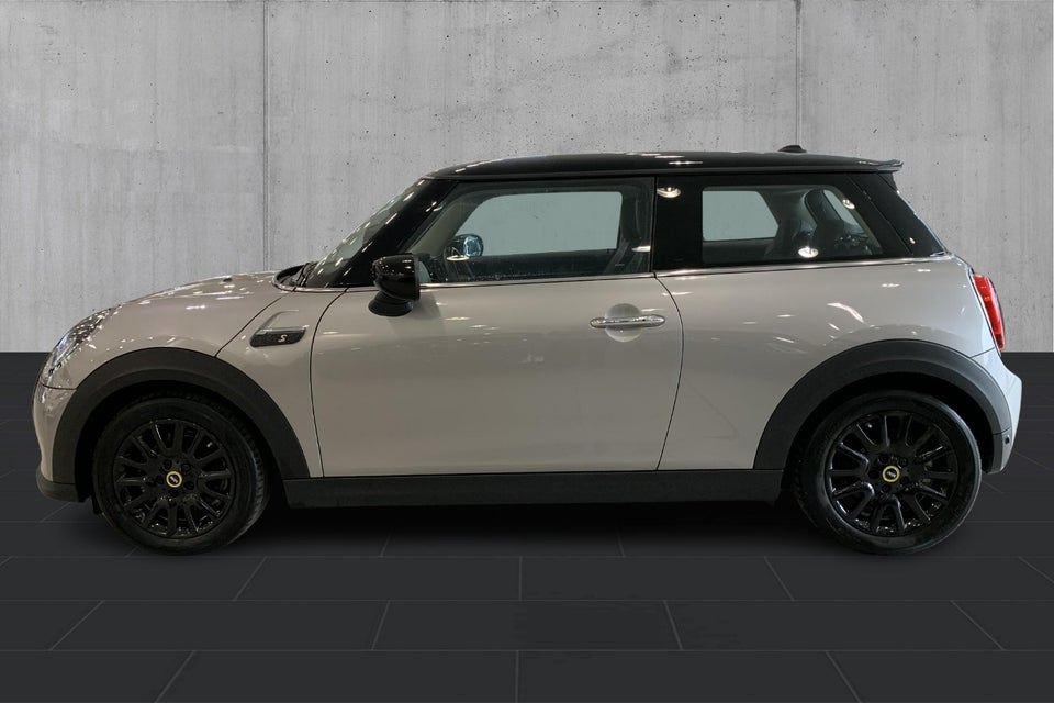 MINI Cooper SE Classic 3d