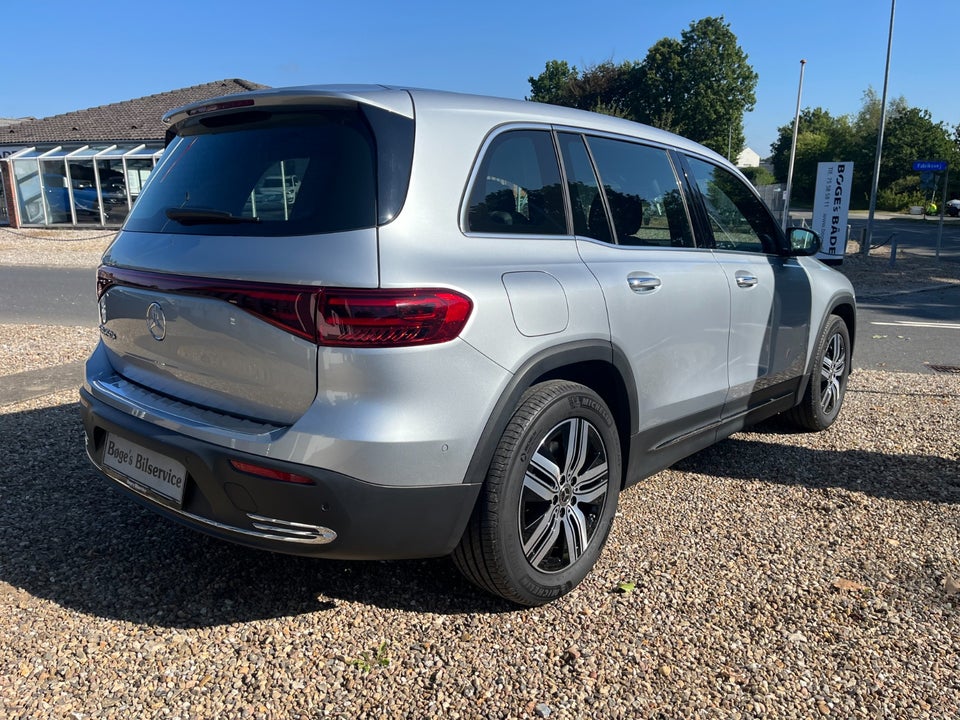 Mercedes EQB250+ Progressive Advance Plus 5d