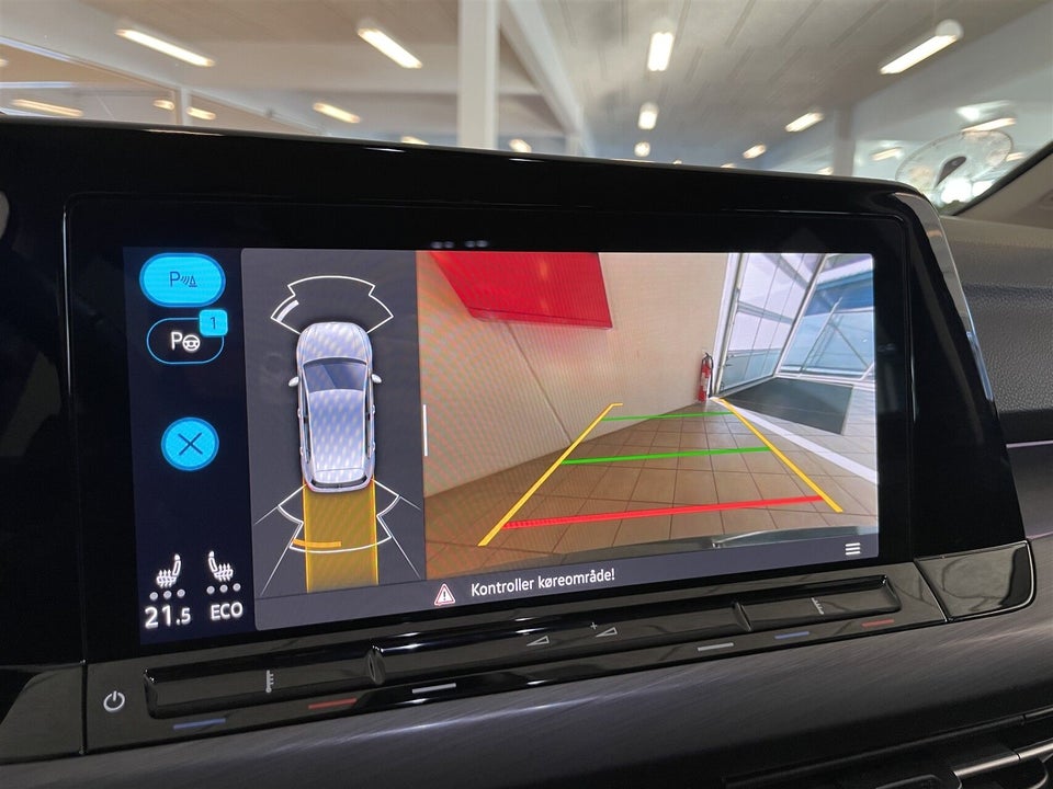 VW Golf VIII 1,4 eHybrid DSG 5d