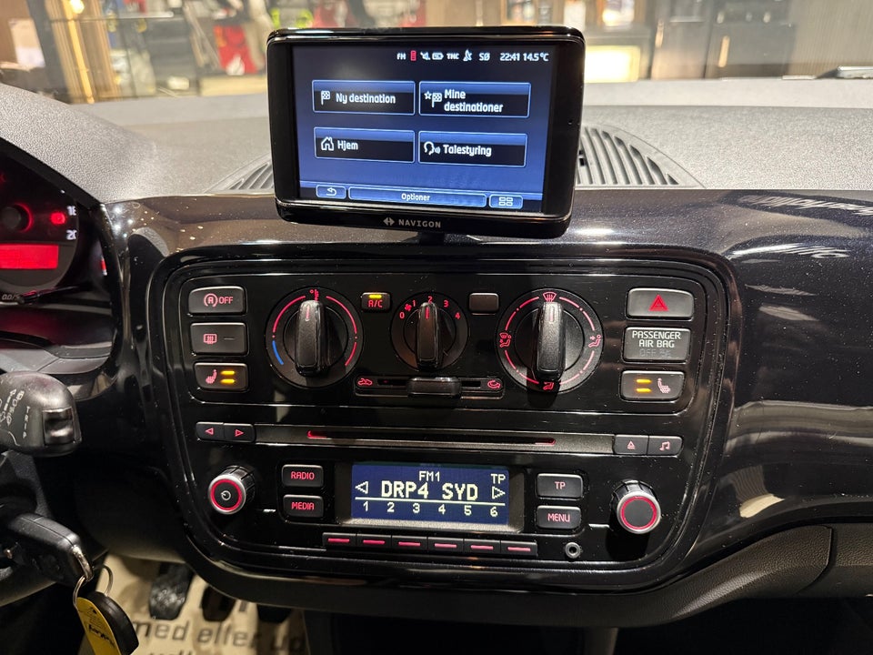 VW Up! 1,0 60 Cheer Up! BMT 5d