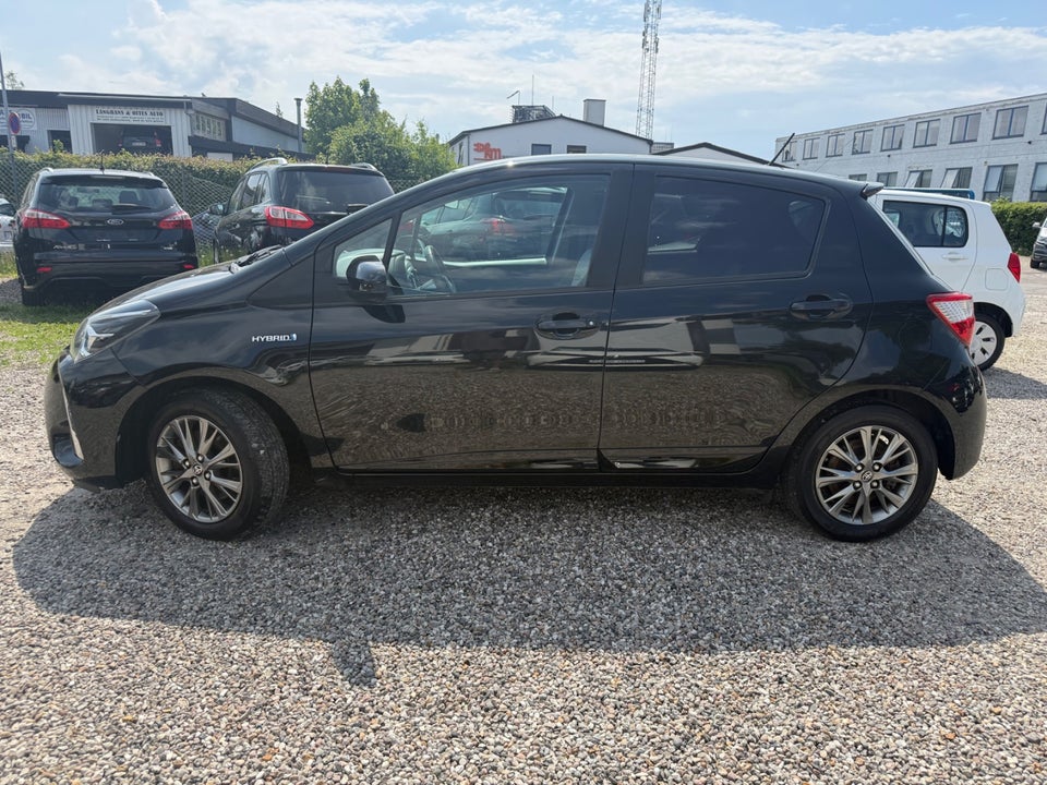 Toyota Yaris 1,5 Hybrid H2 Premium e-CVT 5d