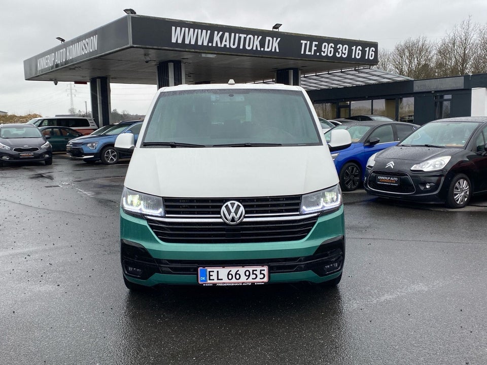 VW Multivan 2,5 TDi 174 Tiptr. 10prs 4d