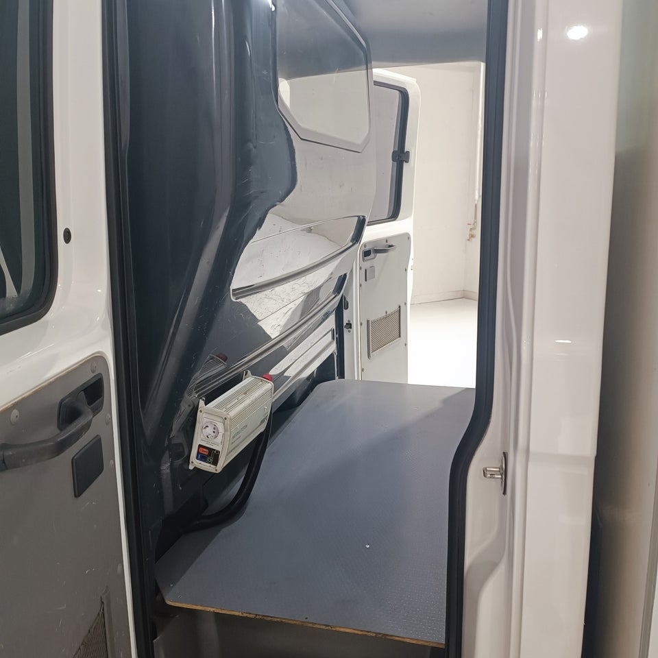 VW Crafter 35 2,0 TDi 177 Db.Kab m/lad L4