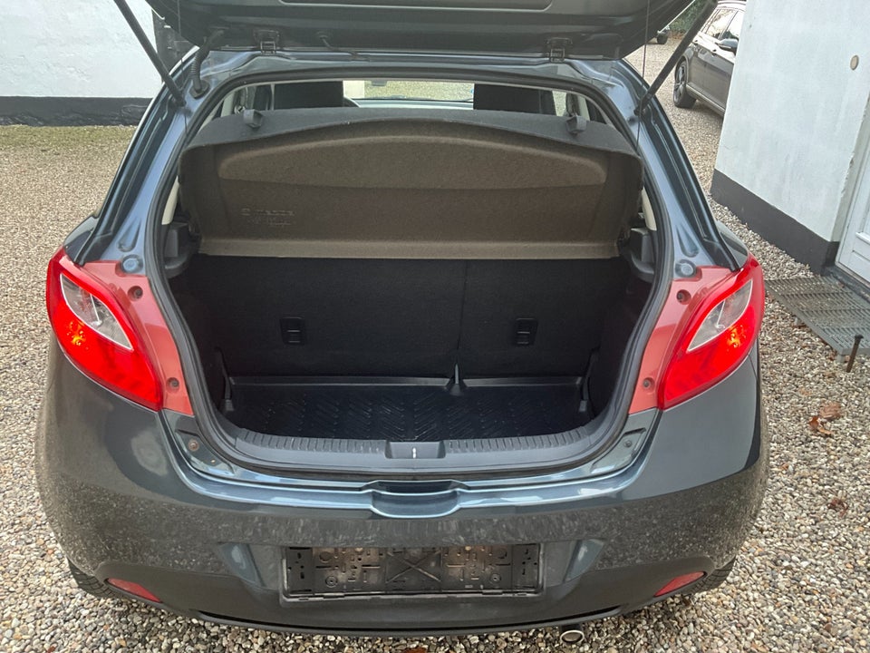 Mazda 2 1,3 Advance 5d