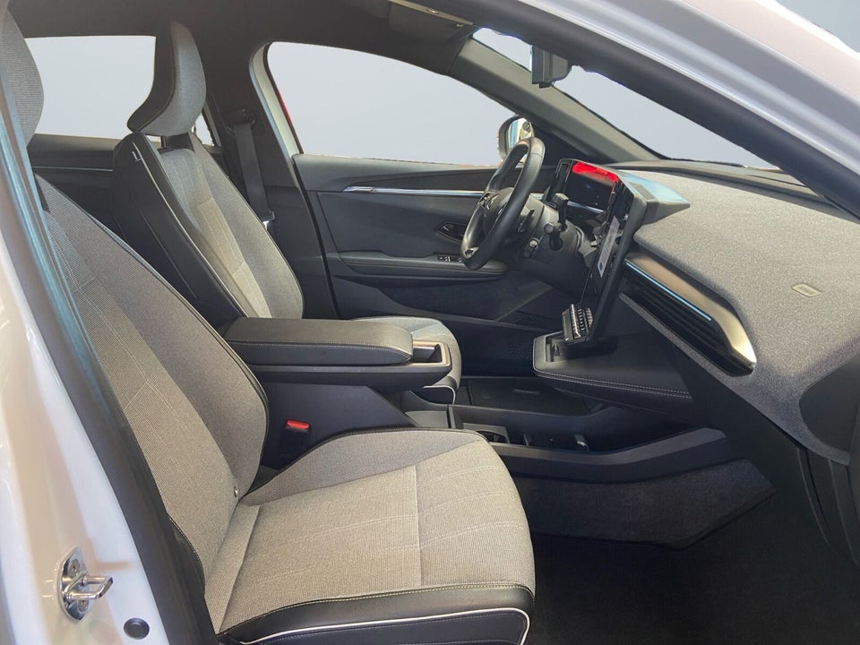 Renault Megane E-Tech 60 Techno 5d