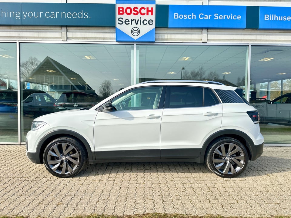 VW T-Cross 1,0 TSi 115 First Edition 5d