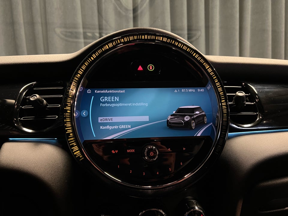 MINI Cooper SE Edition Premium Plus 3d