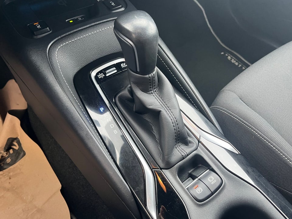 Toyota Corolla 1,8 Hybrid H3 Smart Touring Sports MDS 5d