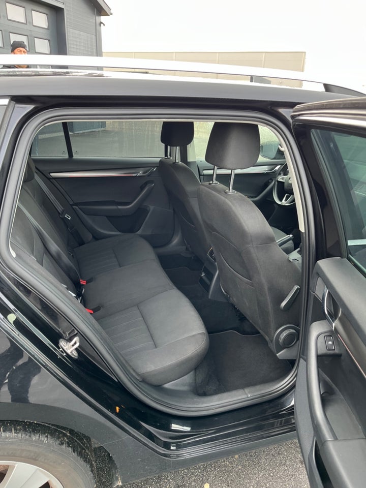 Skoda Octavia 1,0 TSi 115 Ambition Combi 5d