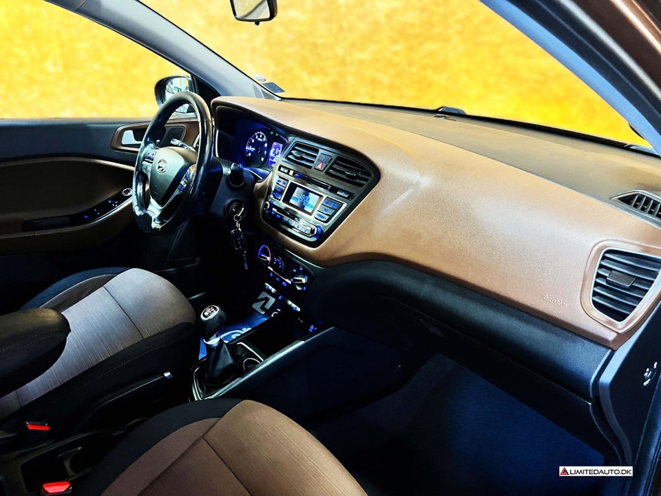 Hyundai i20 1,25 Trend 5d