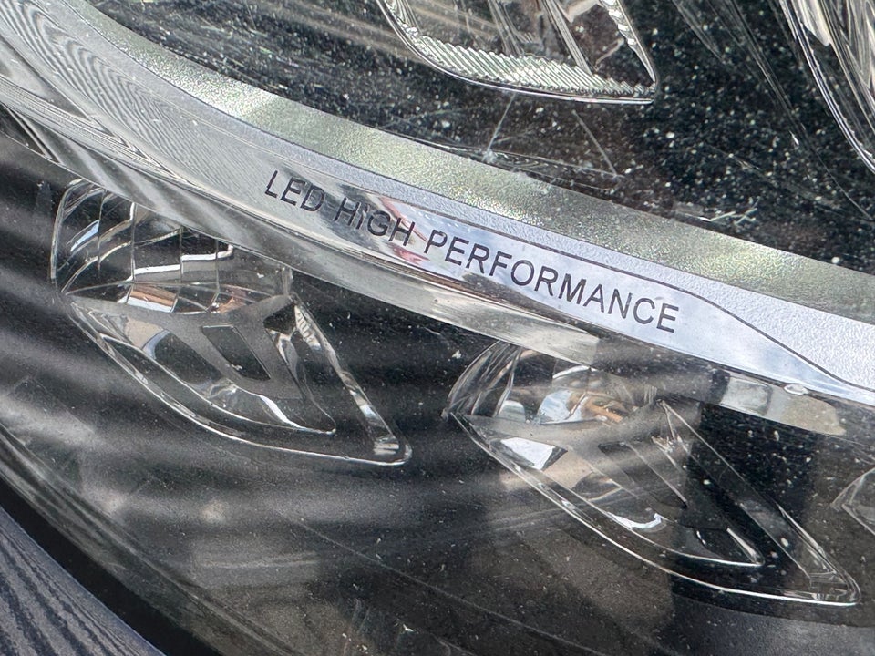 Mercedes C300 de 2,0 Advantage stc. aut. 5d