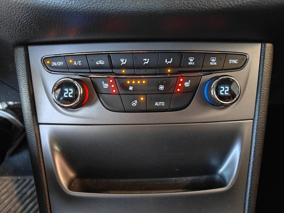 Opel Astra 1,6 CDTi 110 Enjoy 5d