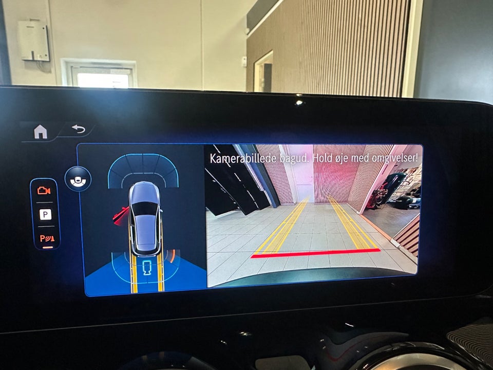 Mercedes EQA250+ AMG Line Advance Plus 5d