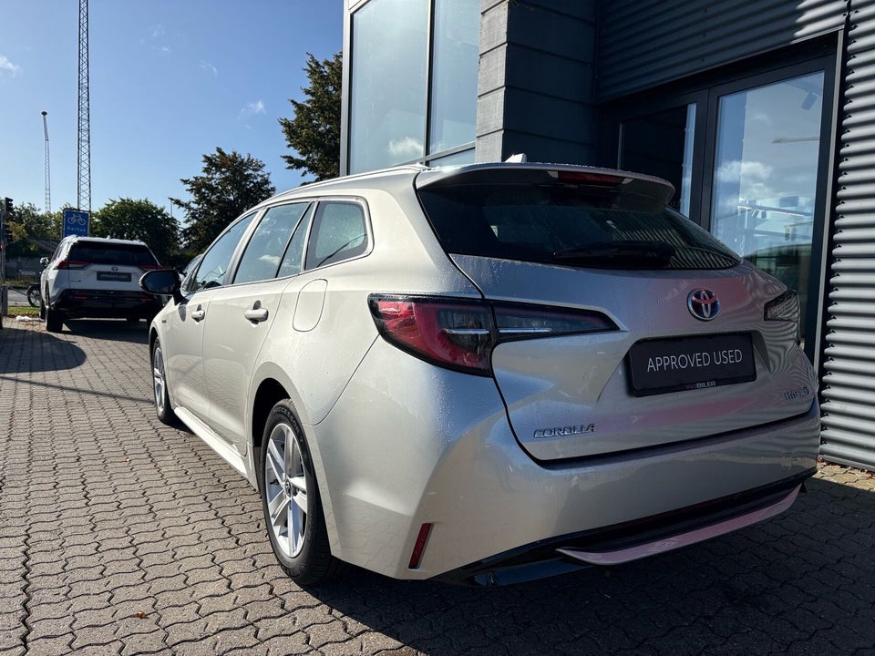 Toyota Corolla 2,0 Hybrid H3 Smart Touring Sports MDS 5d