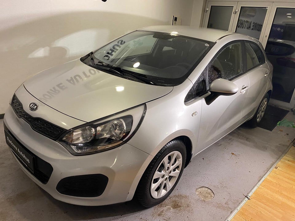 Kia Rio 1,4 CVVT Style 5d