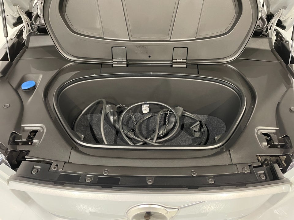 Volvo XC40 P8 ReCharge Twin Plus 5d