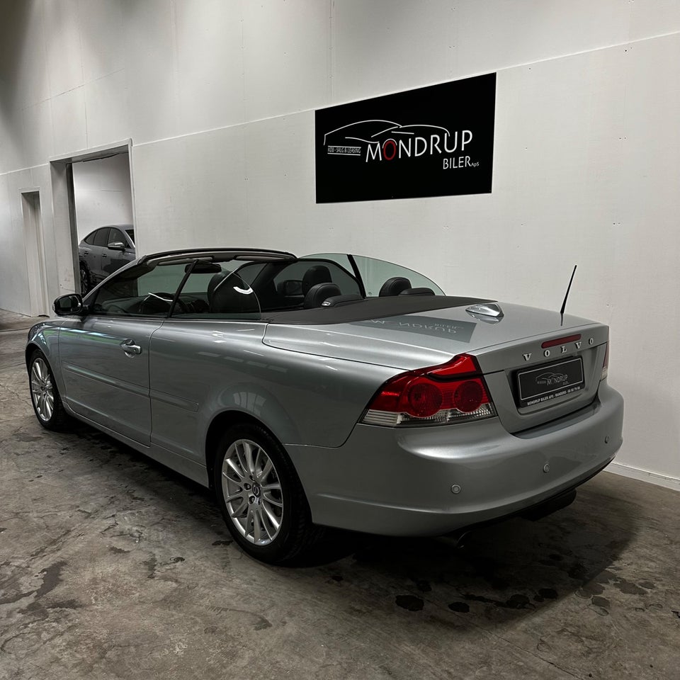 Volvo C70 2,4 D5 aut. 2d