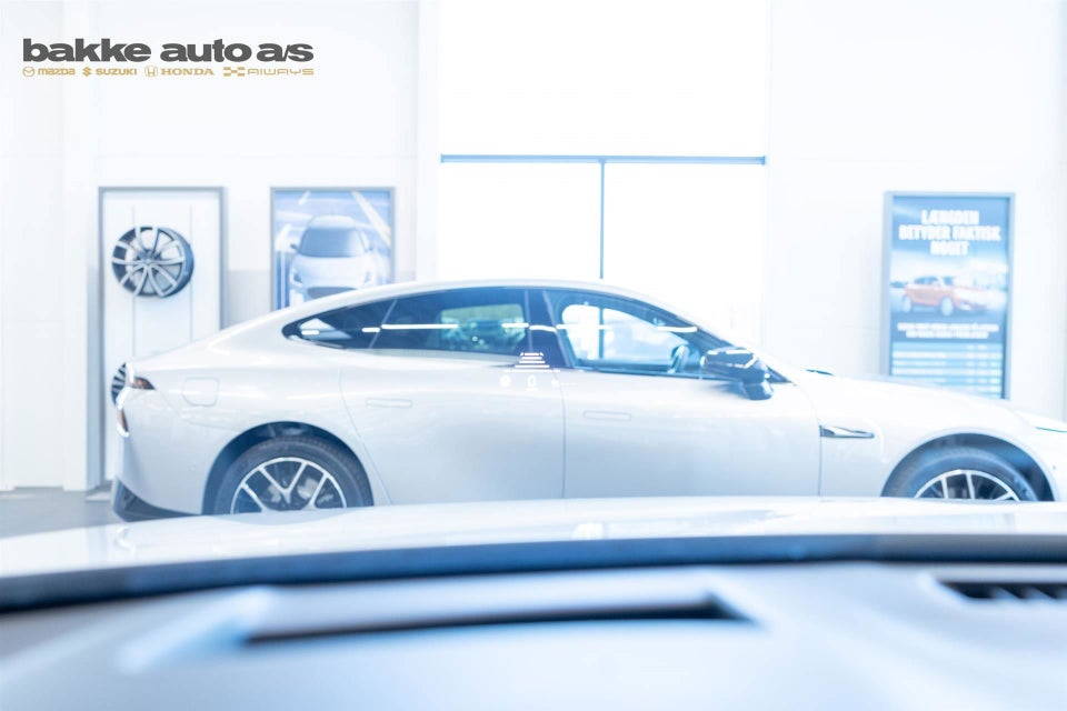 Mazda MX-30 e-SkyActiv Cosmo 5d