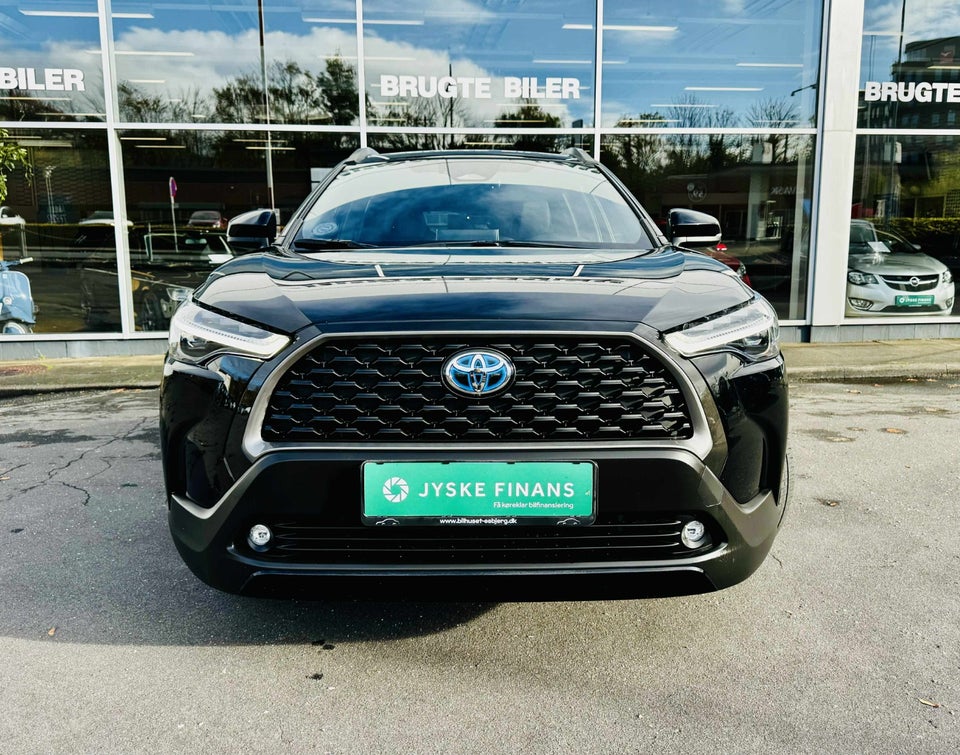 Toyota Corolla Cross 2,0 Hybrid Style CVT 5d