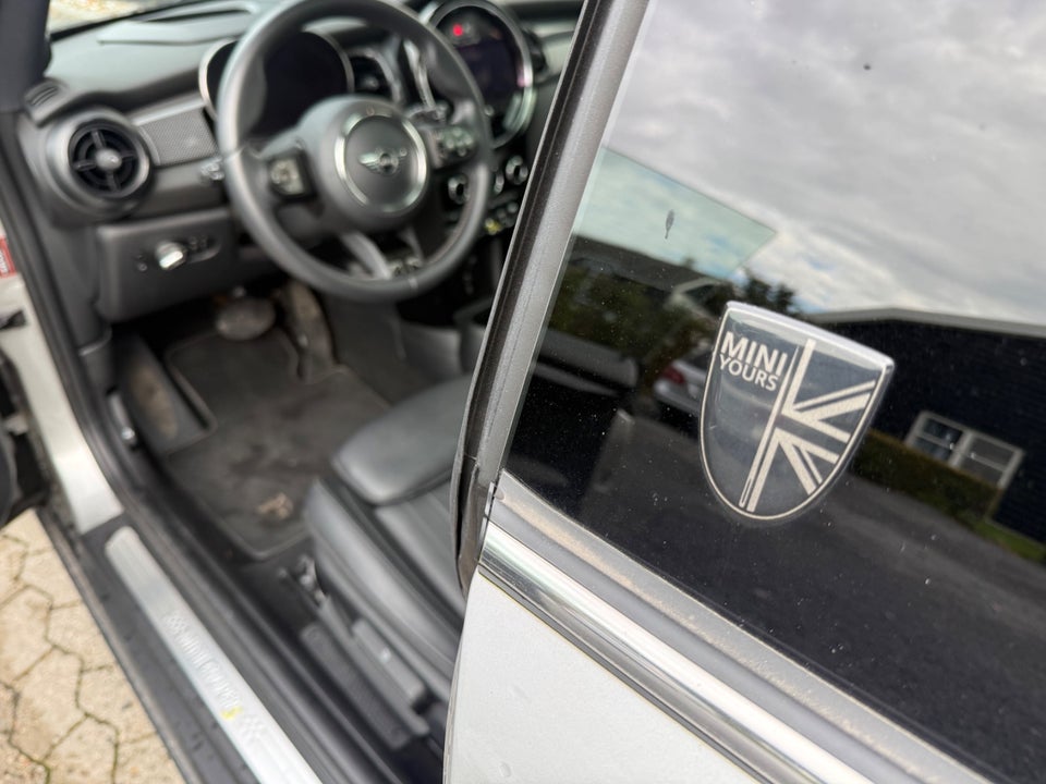 MINI Cooper SE Maximise 3d