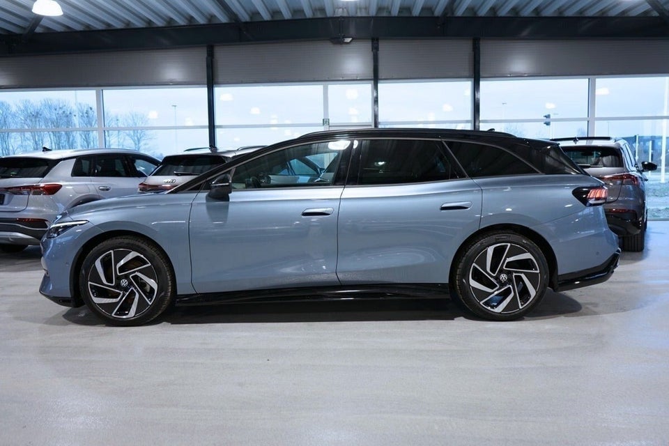 VW ID.7 77 Style Tourer 5d